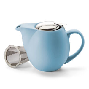 Lichtblauwe porseleinen ChaCult Saara theepot 900ml met fijnmazig RVS filter